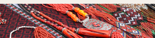 5 Reasons to Choose Handmade Beaded Jewelry Over Mass Market