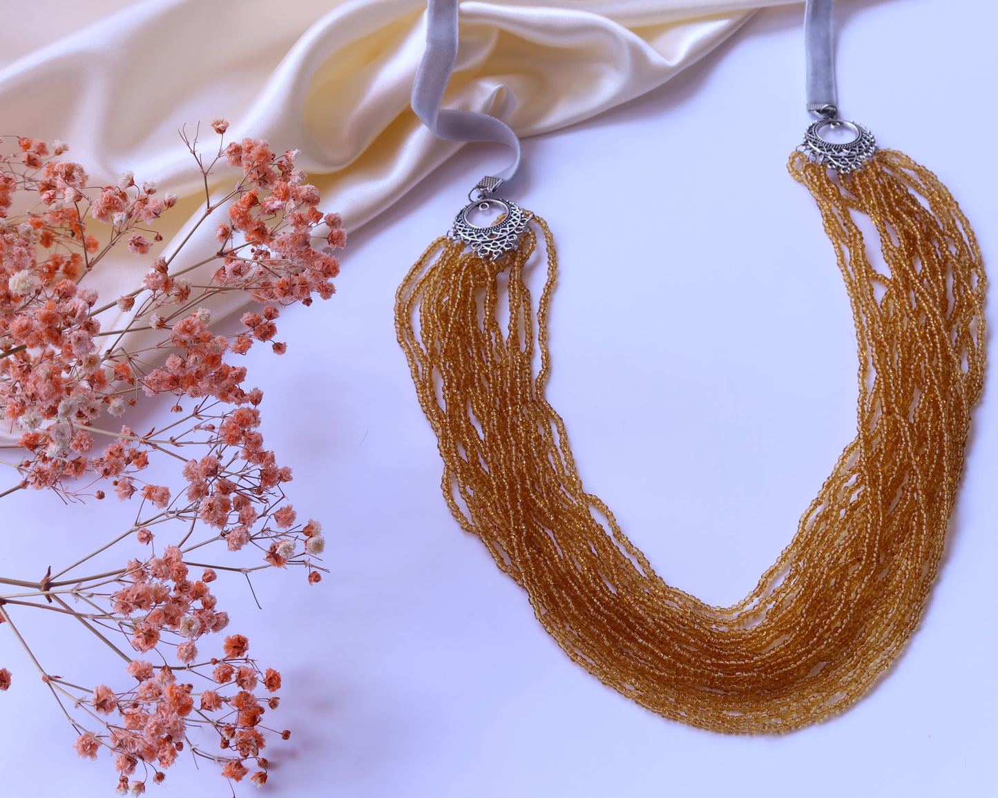 Multi-Strand Necklace “Golden Flow”