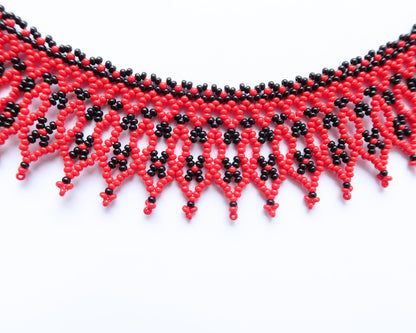 Comely UA Silyanka Leliia red and black beaded choker necklace with flame-like pattern. Czech seed beads.
