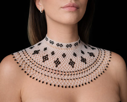 Comely UA "Primla" beaded choker necklace in black and white with diamond and spiral patterns. Czech seed beads.